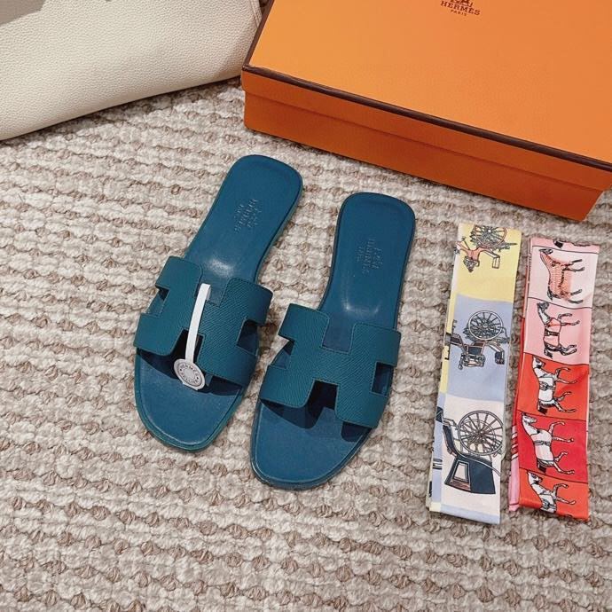 Hermes Slippers